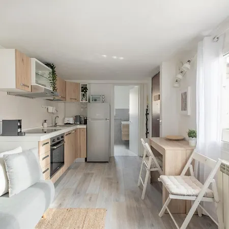 Iflat Opera Penthouse With Terrace #2 * Rome